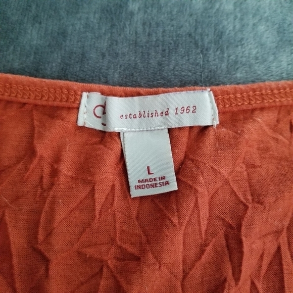 DB Women's Tank - Picture 5 of 12